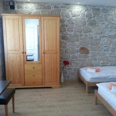 Stone House Διαμέρισμα Ζαντάρ
